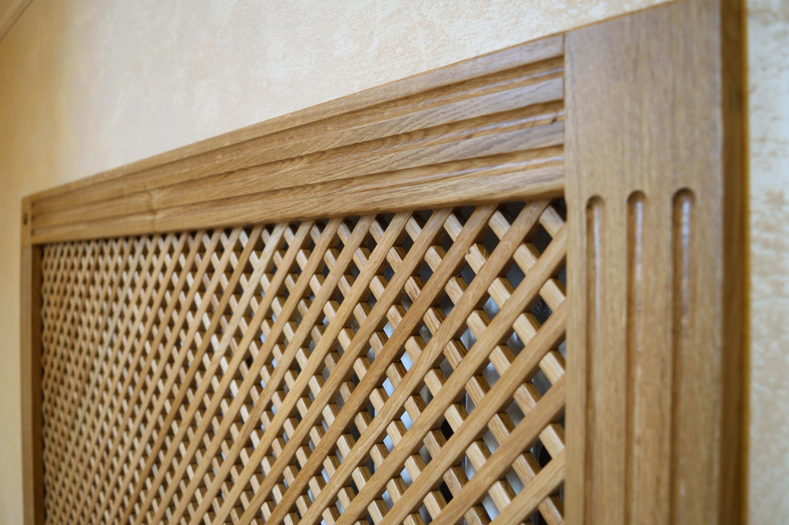 декоративная деревянная решетка в интерьере